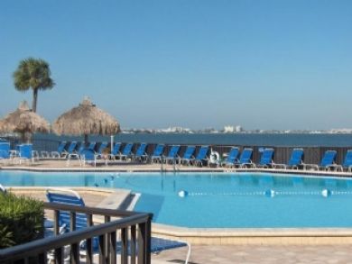 Bay front vacation condo with communal pool in St Petersburg, Florida